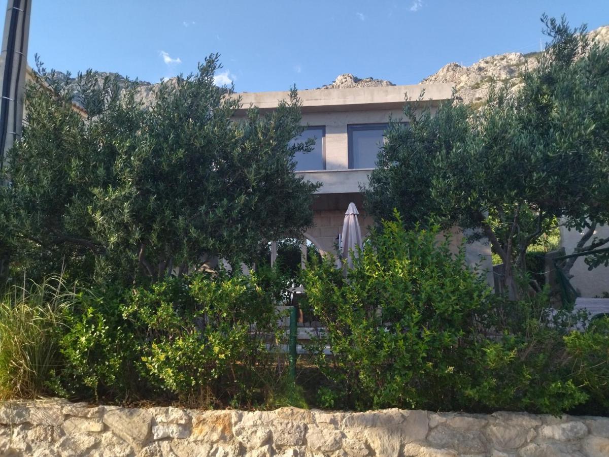 Holiday Home With Free Parking By The Beach بريلا المظهر الخارجي الصورة
